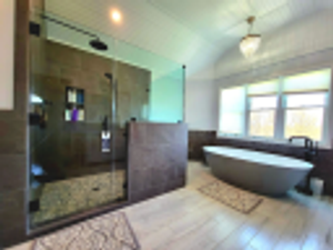 Superior Showers & Specialties - Logo