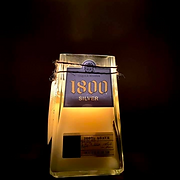 Thee Candle Lab & Perfume Bar - Logo