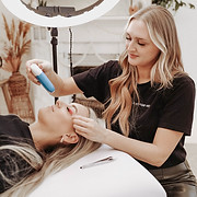 Slek Artistry - Logo